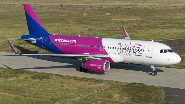 HA-LYT:Airbus A320-200:Wizz Air
